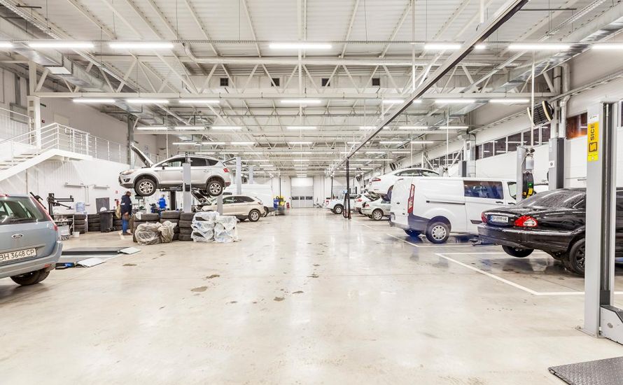 FORD Automotive showroom 